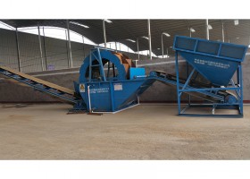 中鐵二十五局玉磨鐵路洗砂機工作現場